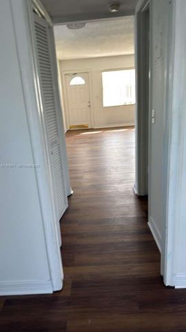 104 E Easthampton E 104, West Palm Beach, FL 33417