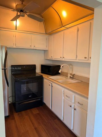 104 E Easthampton E 104, West Palm Beach, FL 33417