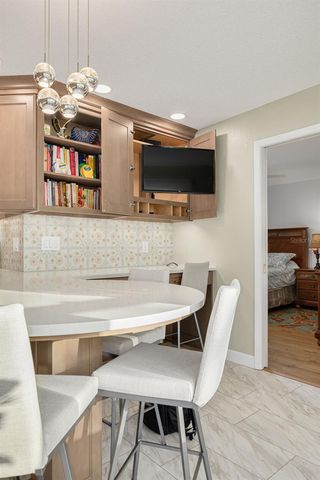 8198 TERRACE GARDEN DRIVE N 202, St Petersburg, FL 33709