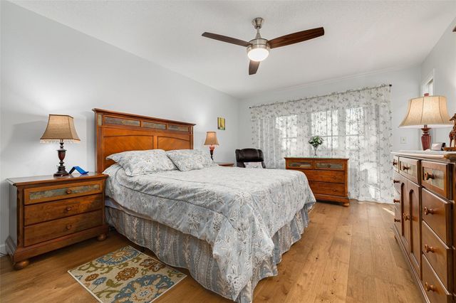 8198 TERRACE GARDEN DRIVE N 202, St Petersburg, FL 33709