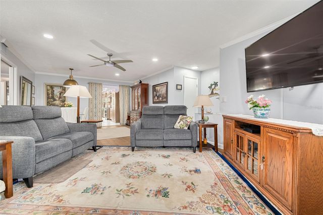 8198 TERRACE GARDEN DRIVE N 202, St Petersburg, FL 33709