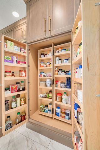 8198 TERRACE GARDEN DRIVE N 202, St Petersburg, FL 33709