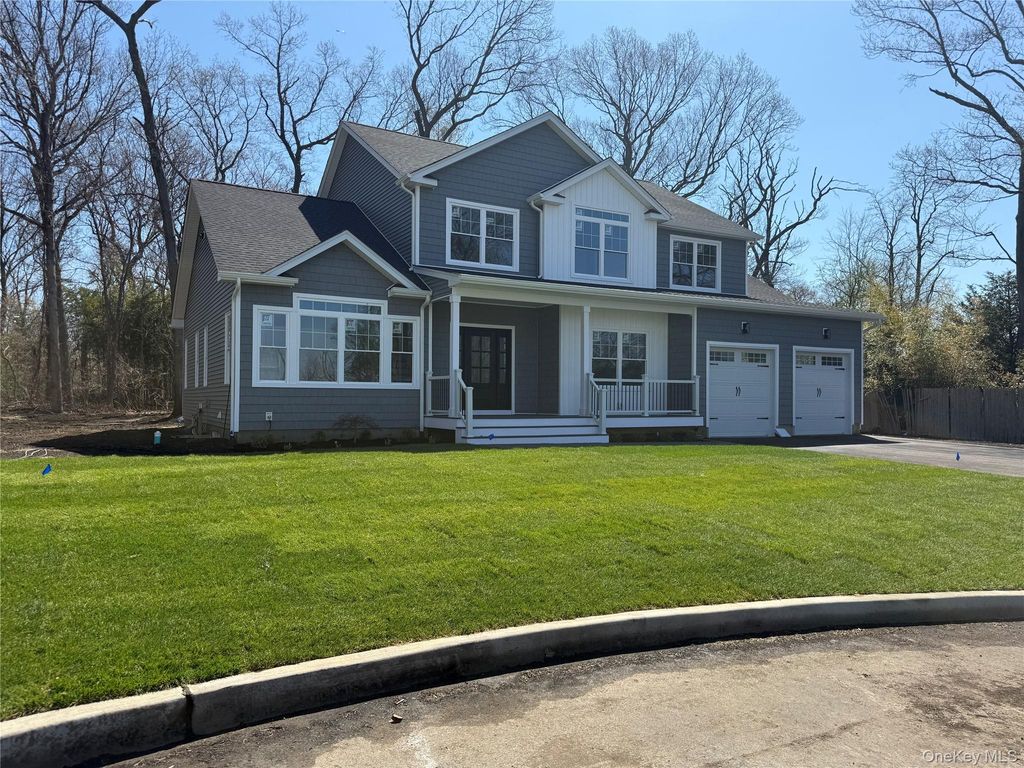 1 lotto Court, Lake Grove, NY 11755
