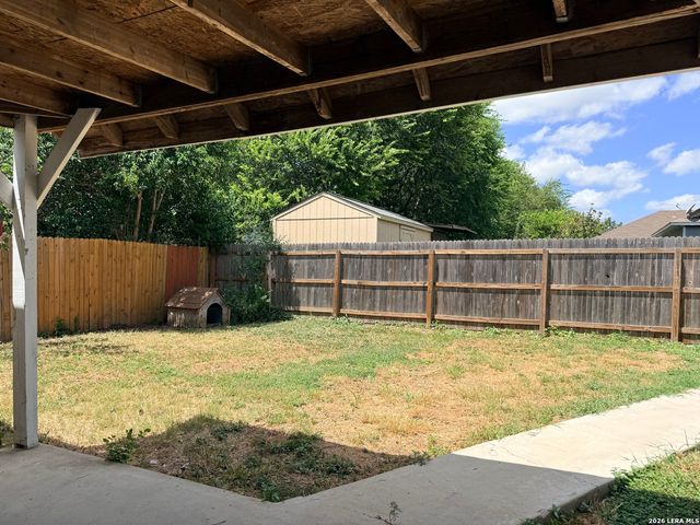 4838 Fortuna Pl, San Antonio, TX 78237