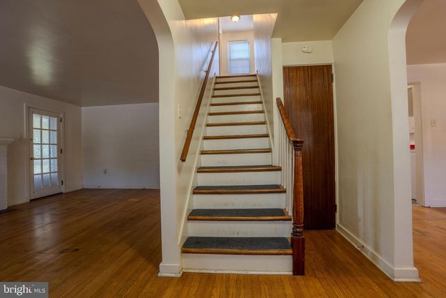 3111 PENBROOK AVE, Harrisburg, PA 17109