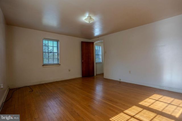 3111 PENBROOK AVE, Harrisburg, PA 17109