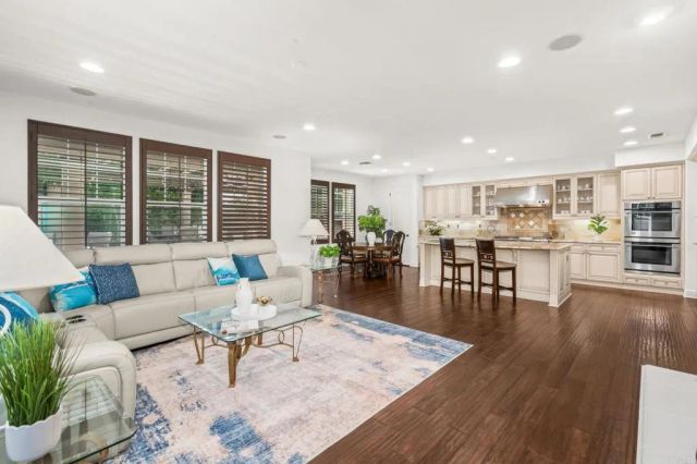 6839 Helenite Place, Carlsbad, CA 92009
