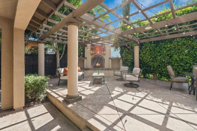 6839 Helenite Place, Carlsbad, CA 92009