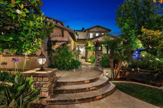 6839 Helenite Place, Carlsbad, CA 92009
