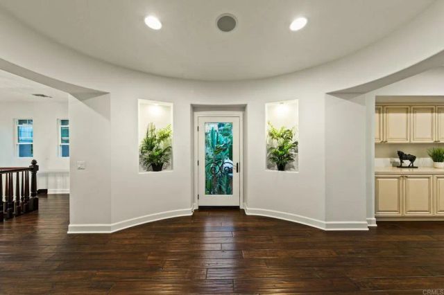 6839 Helenite Place, Carlsbad, CA 92009