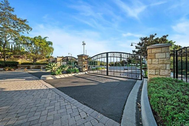 6839 Helenite Place, Carlsbad, CA 92009