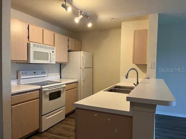 5447 VINELAND ROAD 1210, Orlando, FL 32811