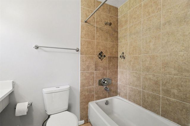 10157 BLUFF COURT, Orlando, FL 32821
