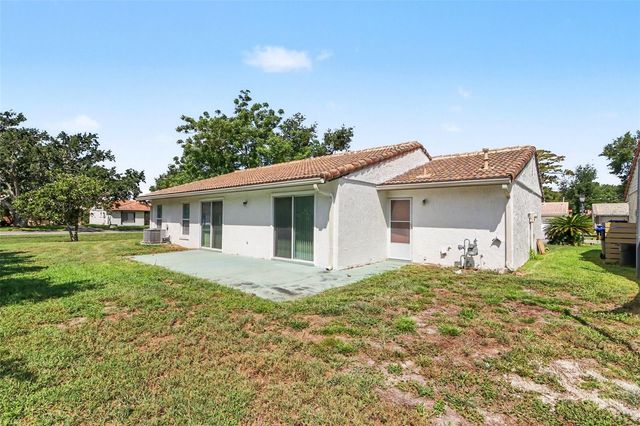 10157 BLUFF COURT, Orlando, FL 32821