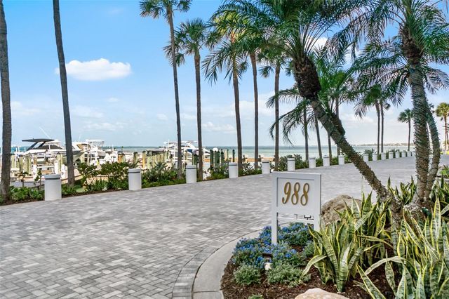 988 BLVD OF THE ARTS 1116, Sarasota, FL 34236