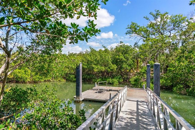 988 BLVD OF THE ARTS 1116, Sarasota, FL 34236