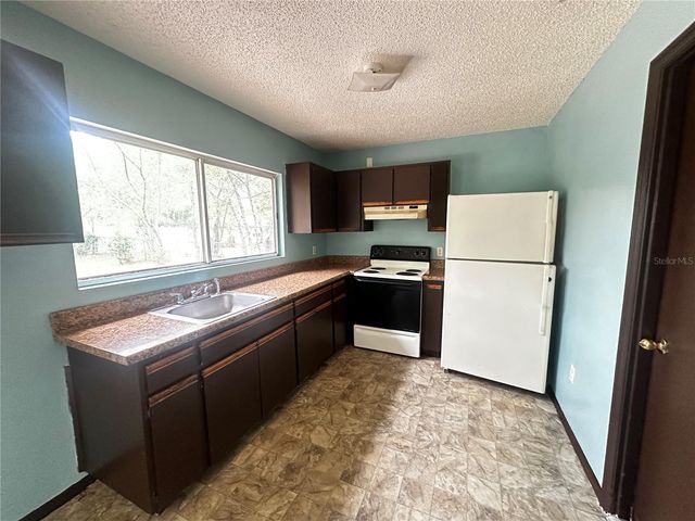 417 WATER ROAD, Ocala, FL 34472