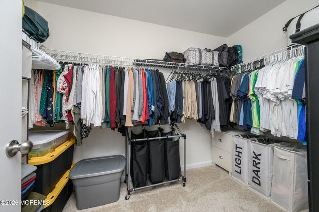 15 Half Hitch Road, Barnegat, NJ 08005