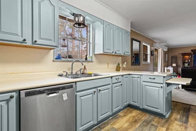 119 N Mimosa, Ore City, TX 75683