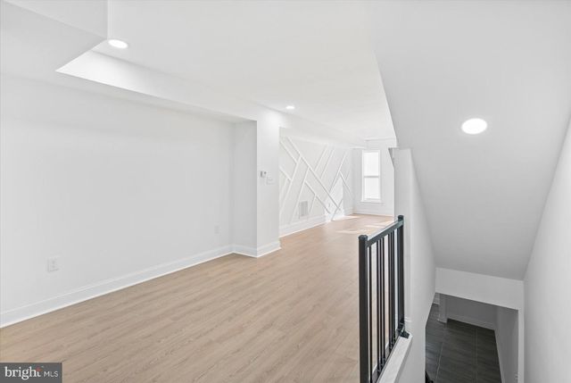 2440 E BIDDLE ST, Baltimore, MD 21213