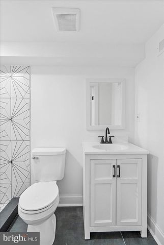 2440 E BIDDLE ST, Baltimore, MD 21213