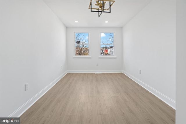 2440 E BIDDLE ST, Baltimore, MD 21213