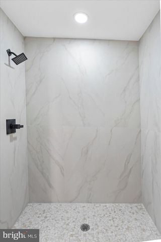 2440 E BIDDLE ST, Baltimore, MD 21213