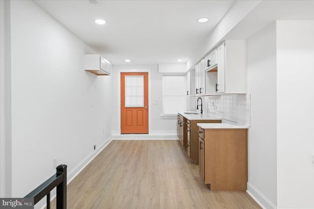 2440 E BIDDLE ST, Baltimore, MD 21213