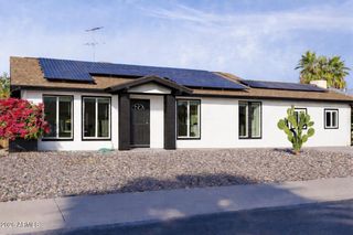 2936 W MICHELLE Drive, Phoenix, AZ 85053