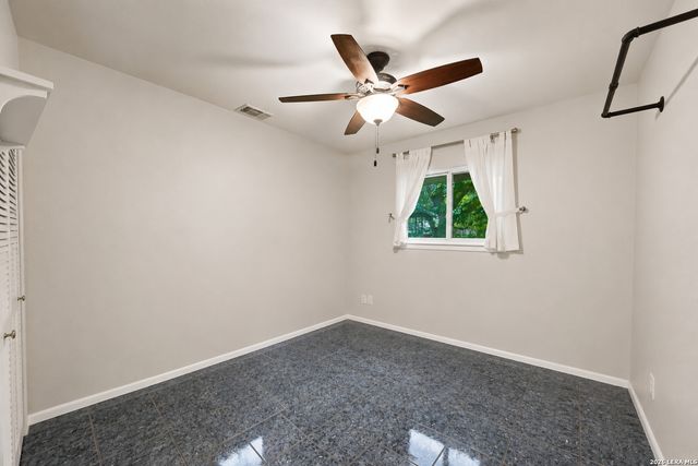 6702 FOREST DELL ST, San Antonio, TX 78240