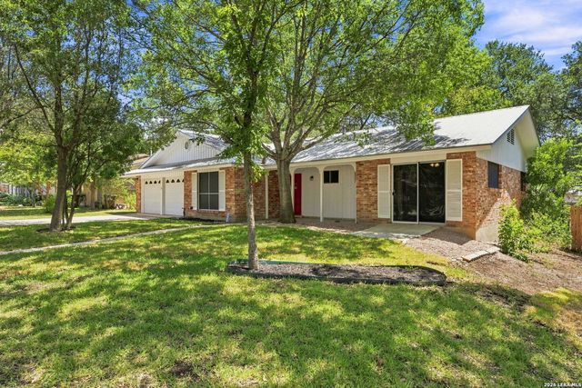6702 FOREST DELL ST, San Antonio, TX 78240