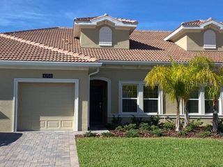 1058 QUAKER RIDGE LANE, Davenport, FL 33896