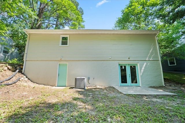 12 Wheelhouse Ct, Petersburg, VA 23805