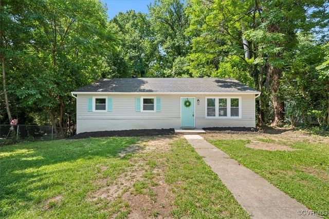 12 Wheelhouse Ct, Petersburg, VA 23805