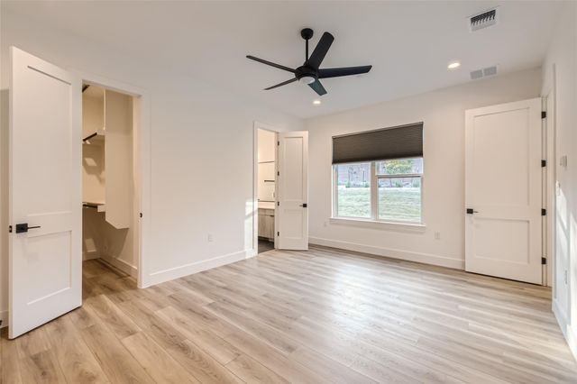 590 Old Mill RD 129, Cedar Park, TX 78613