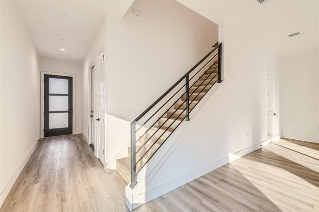 590 Old Mill RD 129, Cedar Park, TX 78613