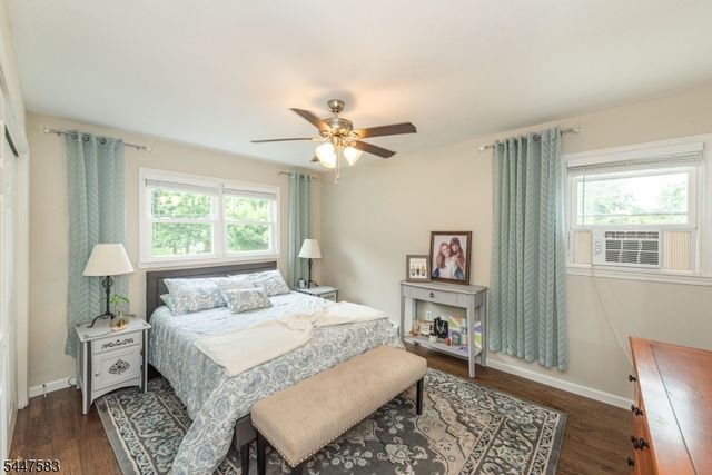 4 Amendola Dr, Netcong Boro, NJ 07857
