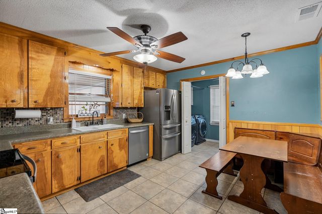 204 Juniper Avenue, Anderson, SC 29625