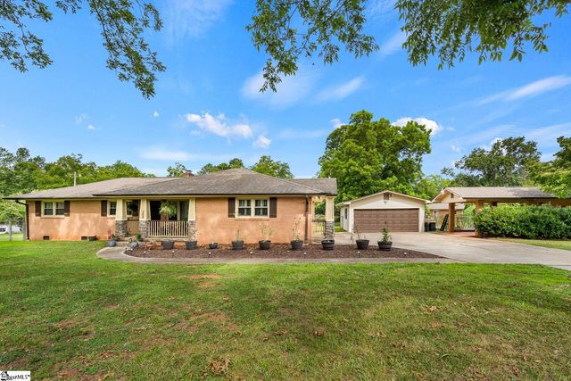 204 Juniper Avenue, Anderson, SC 29625