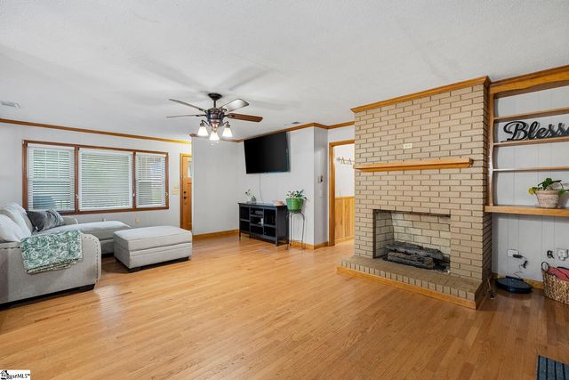 204 Juniper Avenue, Anderson, SC 29625
