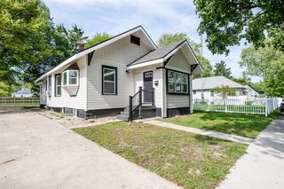 960 Jennings Avenue, Benton Harbor, MI 49022