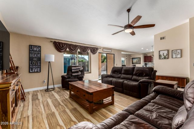 4345 E ANNETTE Drive, Phoenix, AZ 85032