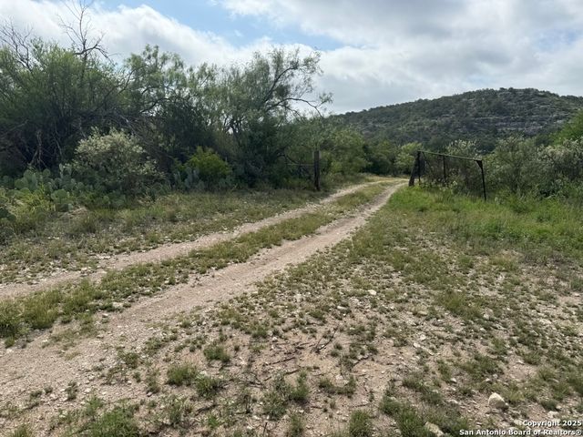 TBD Murray Ranch Road, Rocksprings, TX 78881