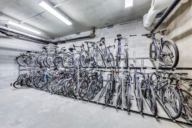 111 S MORGAN Street 703, Chicago, IL 60607