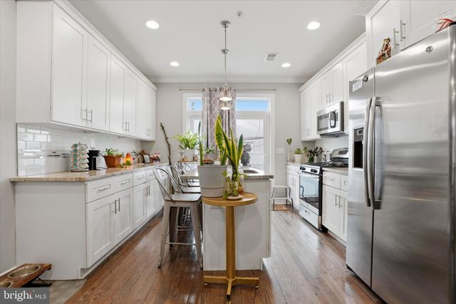 1739 W SEYBERT ST, Philadelphia, PA 19121