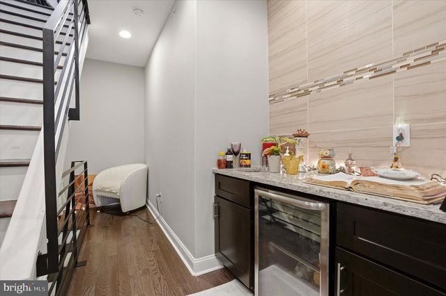 1739 W SEYBERT ST, Philadelphia, PA 19121