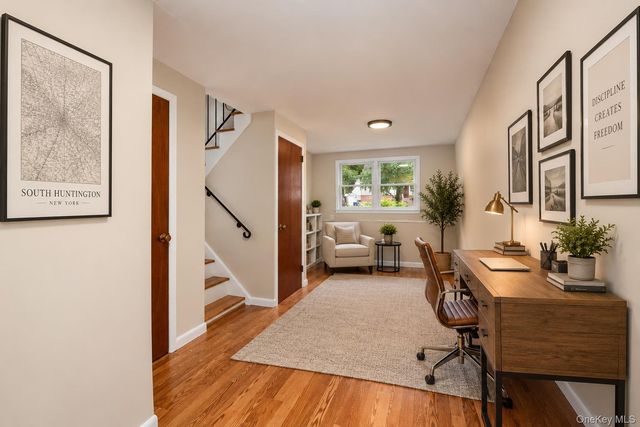 30 Sheppard Lane, Huntington, NY 11743
