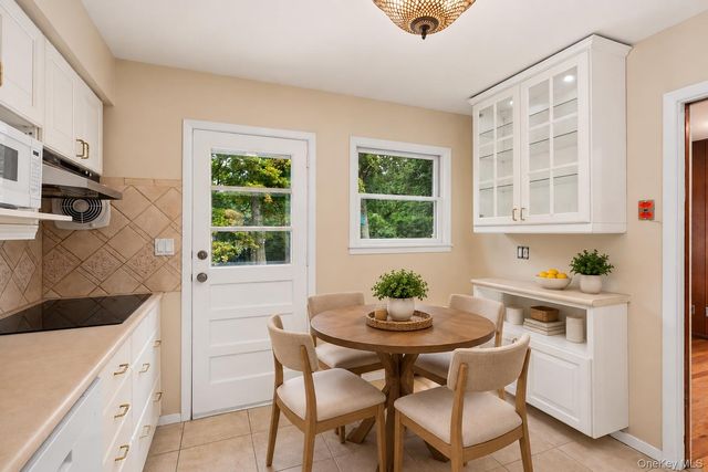 30 Sheppard Lane, Huntington, NY 11743