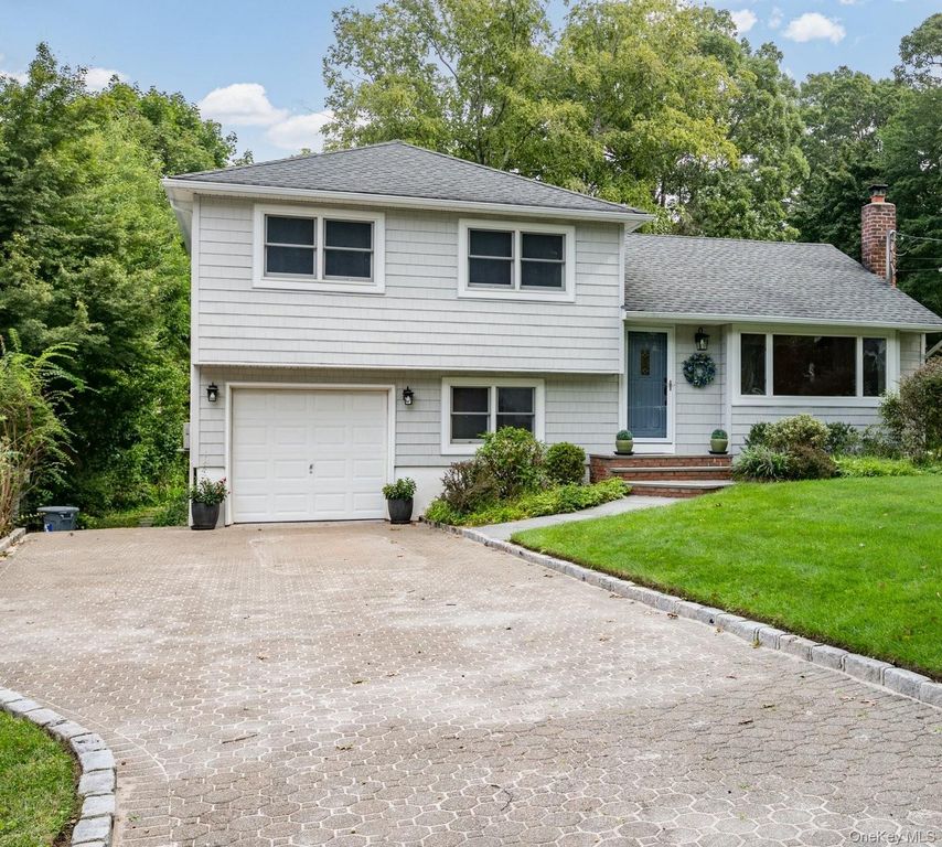 30 Sheppard Lane, Huntington, NY 11743 — exterior