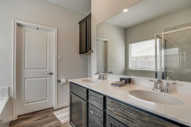 2724 Pease Drive, Forney, TX 75126